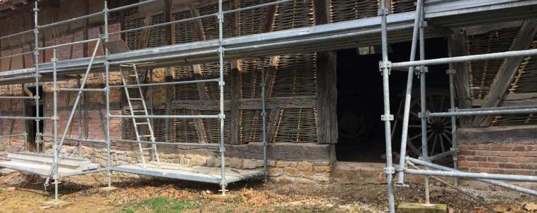 Reprise des trapans avec clayonnages à la Ferme de la Bresse dans l’Ain